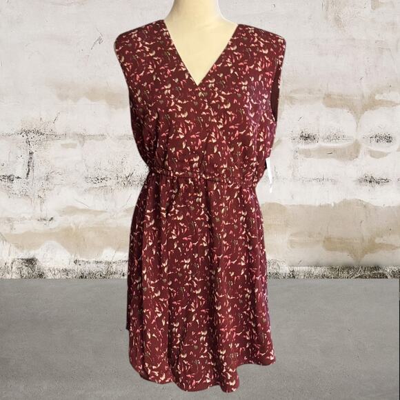 Bar III NWT Women's V-Neck Draped-Skirt Mini Dress-Size Medium - Picture 2 of 7